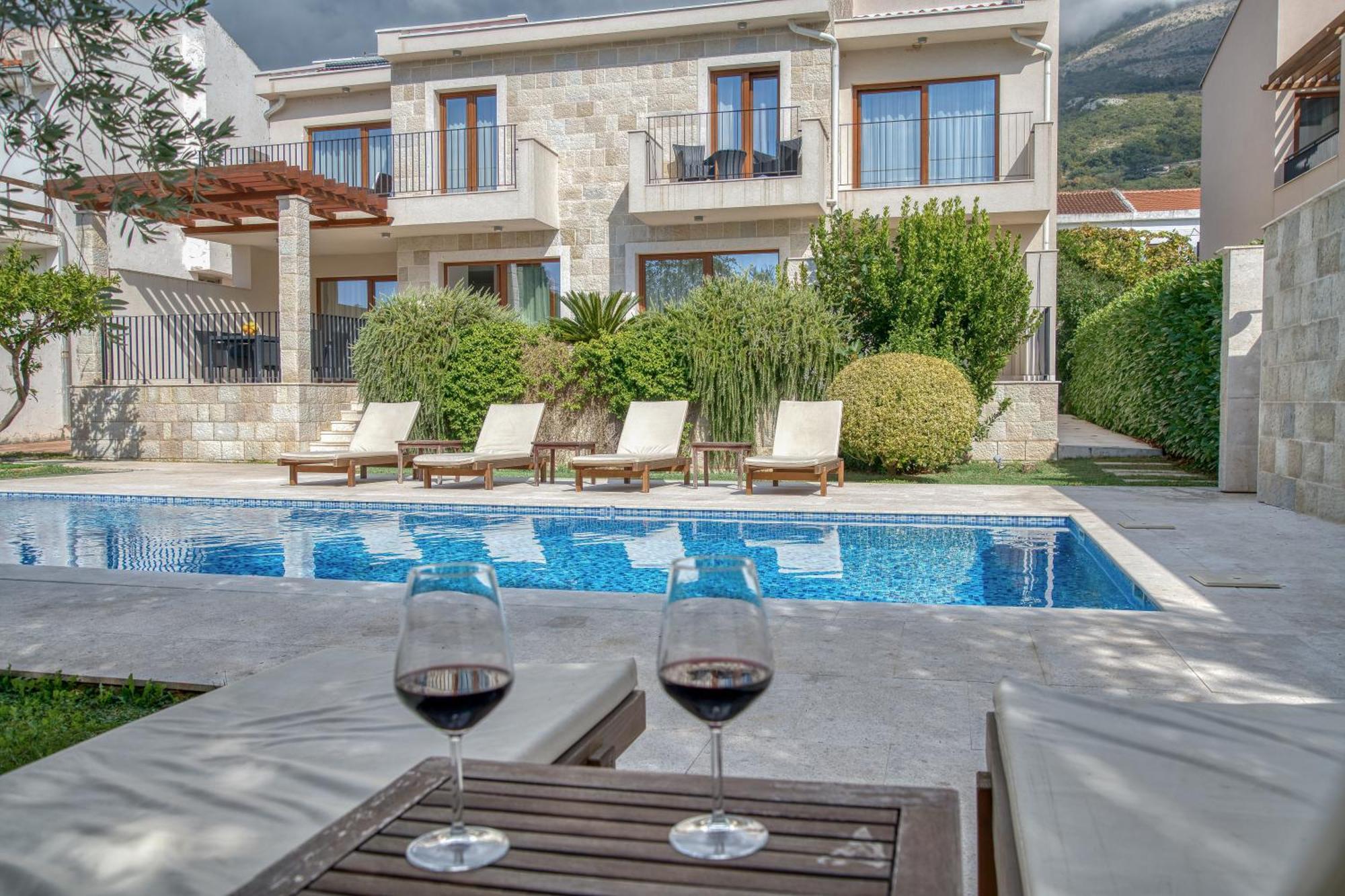 Villa Zen Port Petrovac Bagian luar foto
