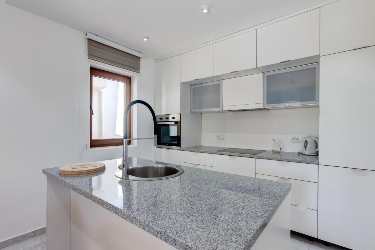 Villa Zen Port Petrovac Bagian luar foto